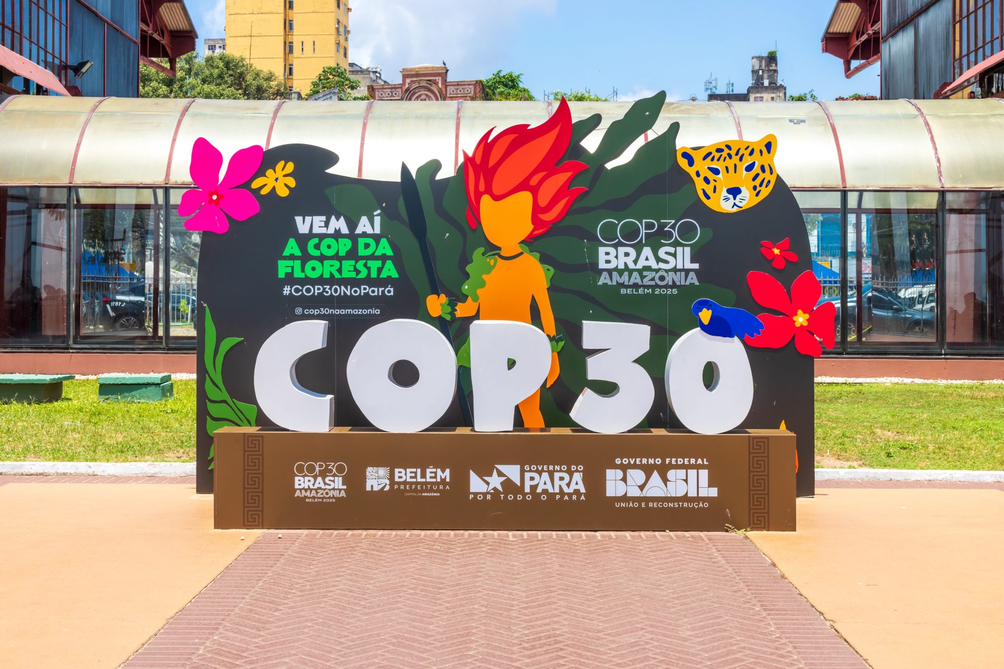 Global Energy Revolution Surges Ahead of COP Climate Summit